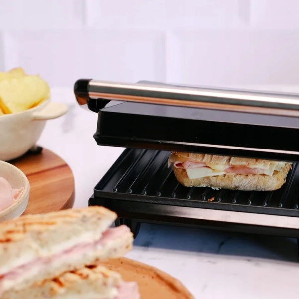 OPIEKACZ / GRILL ELEKTRYCZNY 800W